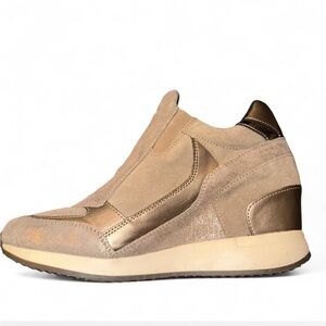Geox Italian Women's Tan and Gold Slip-On Sneaker Wedges